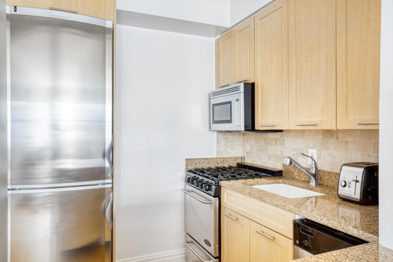 Apartment Murray Hill 1br W Elevator Gym Dm On 6 Line Nyc-624 New York