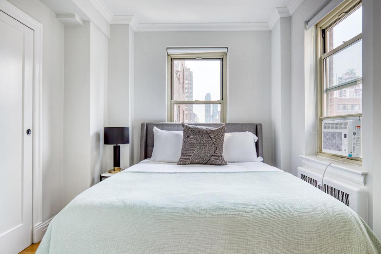 Murray Hill 1br W Elevator Gym Dm On 6 Line Nyc-624 New York