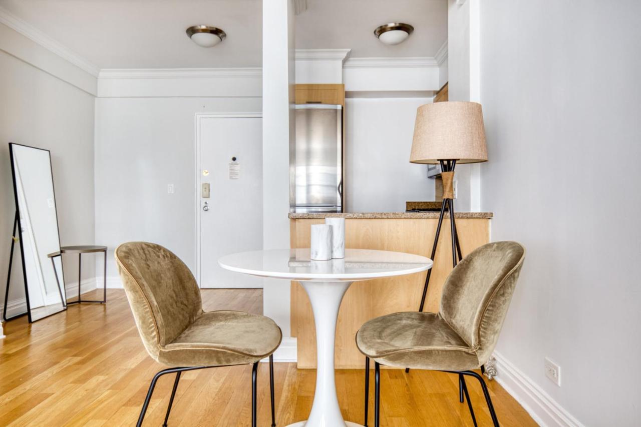 Murray Hill 1br W Elevator Gym Dm On 6 Line Nyc-624 Apartment *